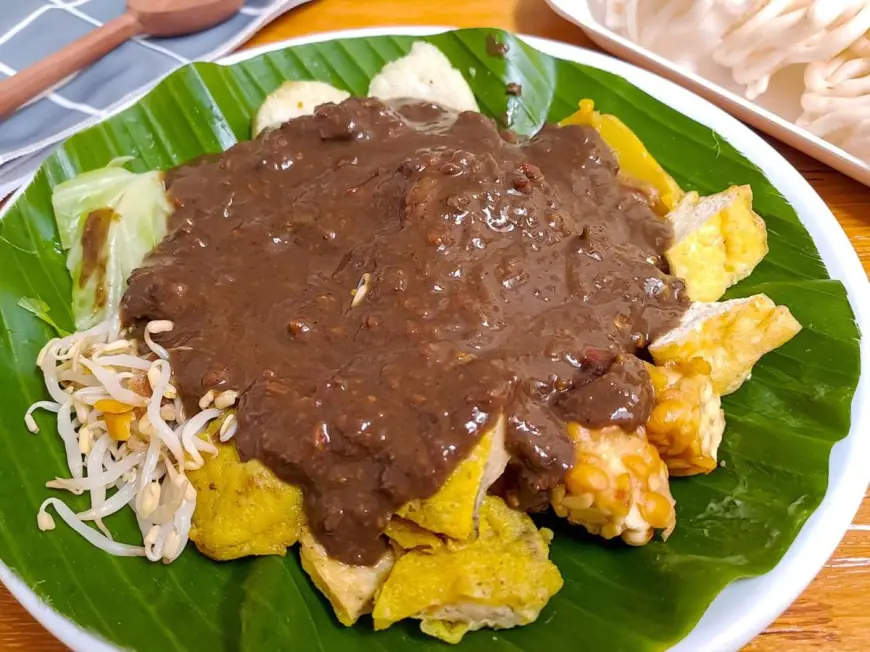 Kuliner Surabaya Barat yang Cocok untuk Segala Suasana dan Selera