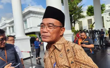 PPATK Blokir 5.000 Rekening, Kata Menko PMK: Jangan-Jangan di Antara Itu Ada Penerima Bansos